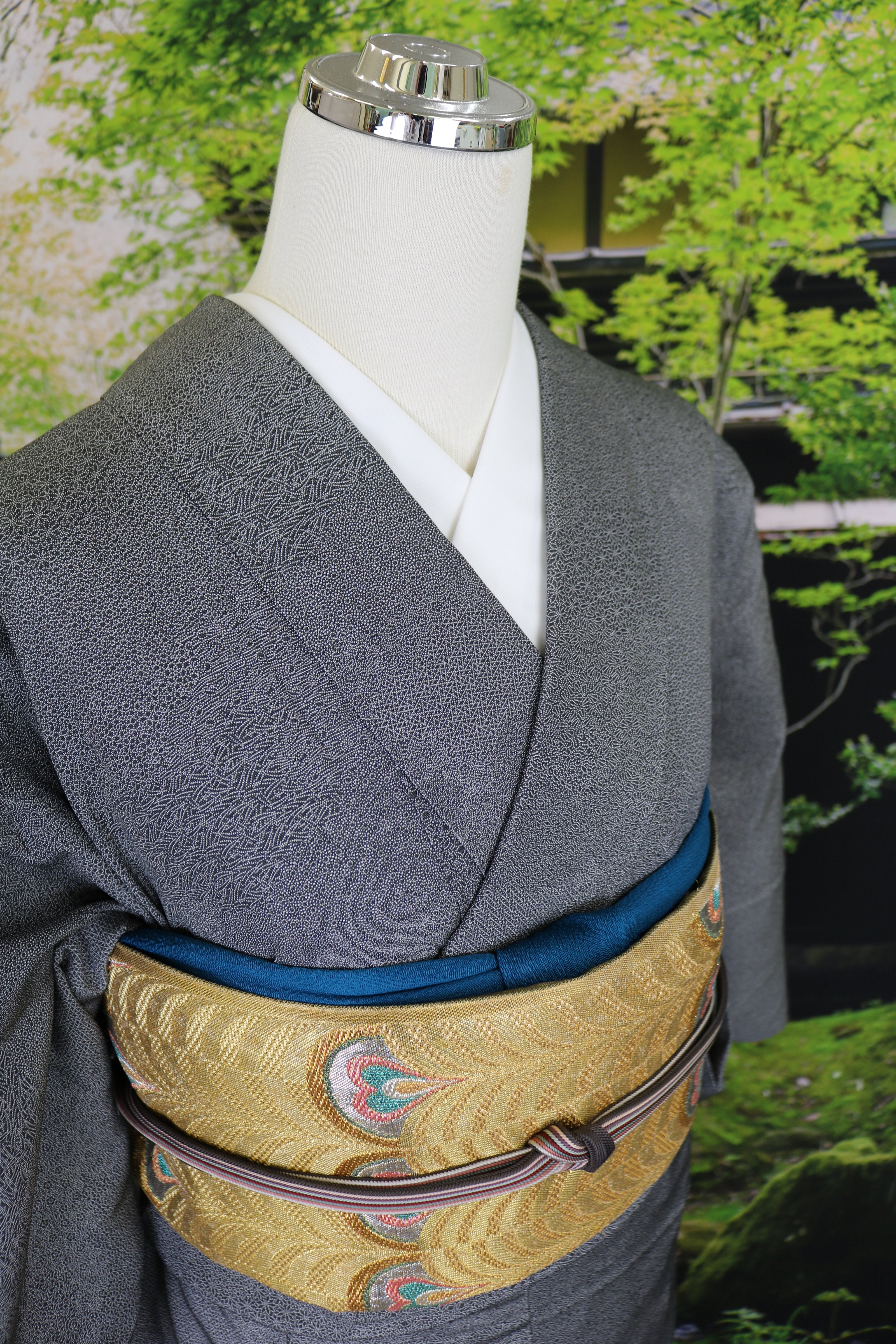 小紋・黒地（裏墨流し） – Sustainablekimono