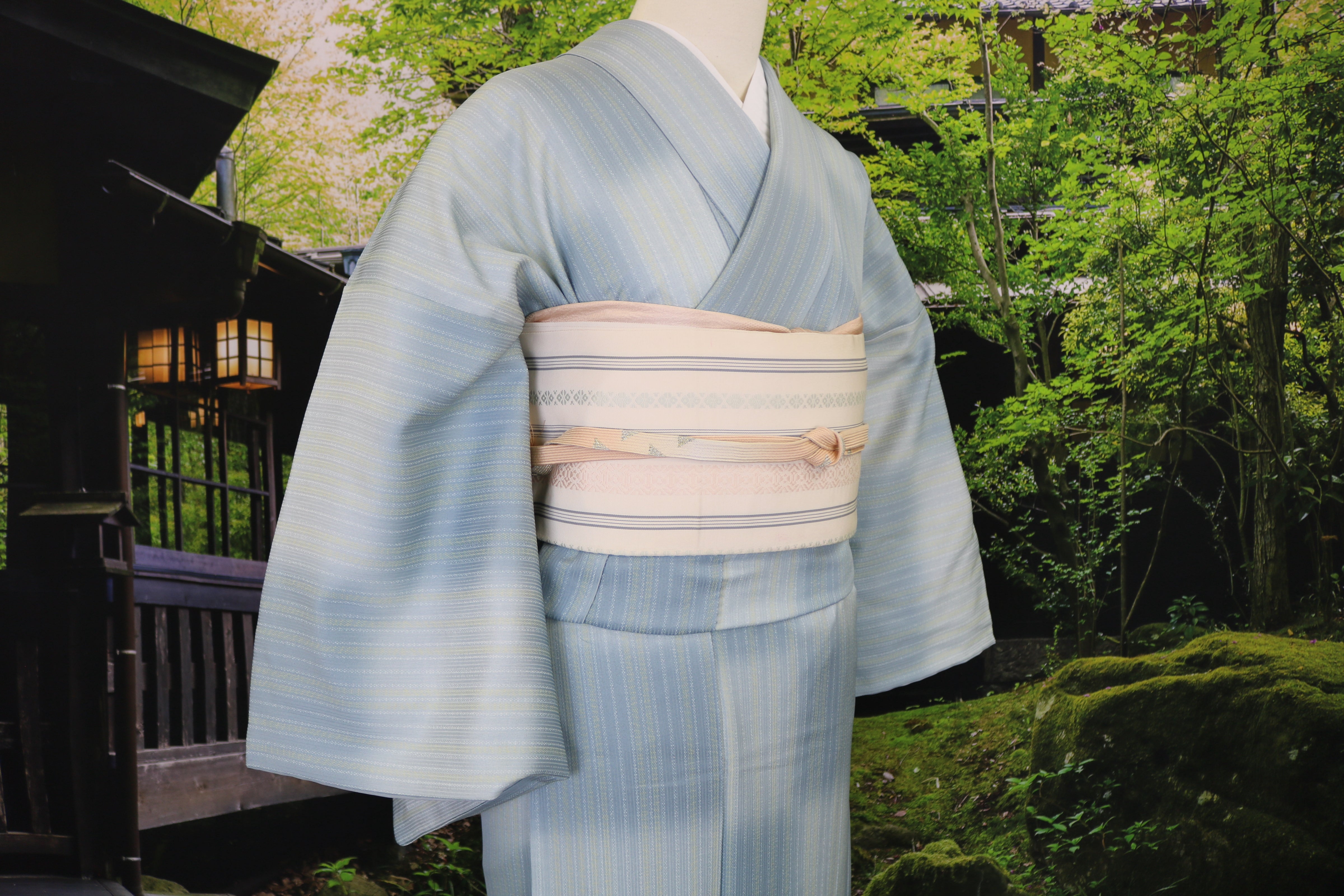 暈し市松模様に縦縞小紋 – Sustainablekimono